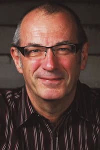 Dave Gibbons in De Superman à Spider-Man: L'aventure des super-héros