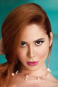 Giselly Soares in TS Factor 3