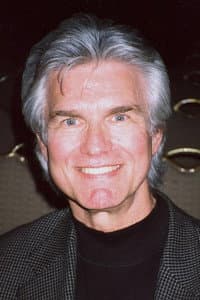 Kent McCord in Conquest of the Earth