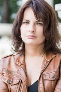 Carolina Rath in The Hitman Agency