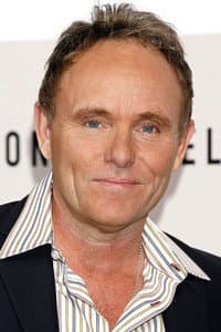 Robert Knott in Swimmers