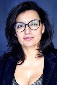 Jacqueline Corado in La Cage Dorée