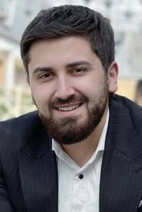 Rasul Abbasov in 2 mal