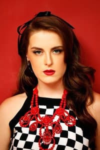 Alessandra Maestrini in A Primeira Missa ou Tristes Tropeços, Enganos e Urucum
