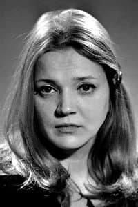 Anastasia Voznesenskaya in От зарплаты до зарплаты
