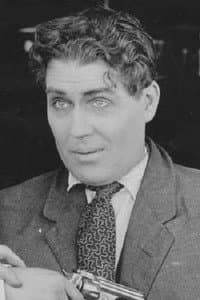 Allan Murnane in Beatrice Fairfax