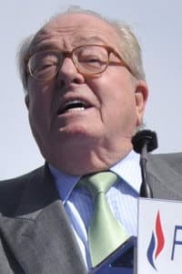 Jean-Marie Le Pen in Danse avec Le Pen
