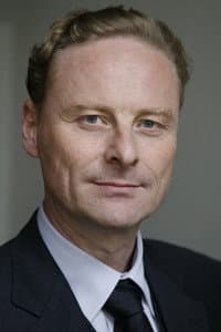 Hubertus Hartmann in Im Namen der Wahrheit – Traue niemandem