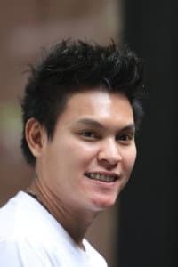 Hudson Prananjaya in Cinta Tapi Beda