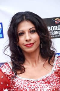 Vida Samadzai in In the Room