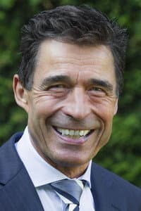 Anders Fogh Rasmussen in Fogh bag facaden