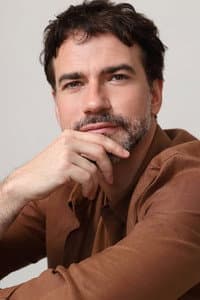 Daniel Tavares in Ponho A Mão No Fogo