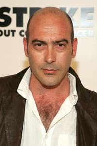 John Ventimiglia in Operação Outono