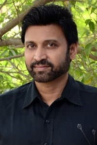 Sumanth in Snehamante Idera