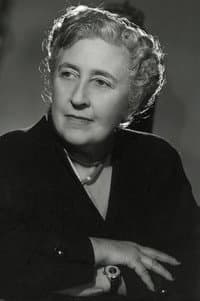 Agatha Christie in Le Crime en héritage : Agatha Christie crève l'écran