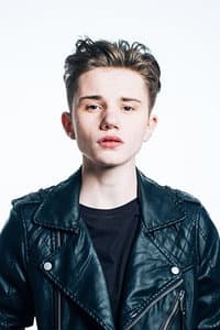 Zak Sutcliffe in Shortcut