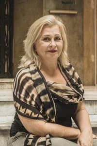 Rosana Stavis in Relicário