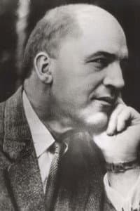 Vladimir Tkhapsayev in Жизнь, ставшая легендой