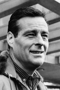 Robert Webber in Manon 70