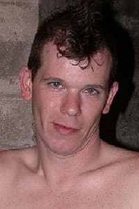 Joey Carr in Fully Serviced