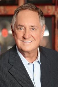Neil Sedaka in The Midnight Special Legendary Performances 1974
