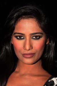 Poonam Pandey in Love Is Poison