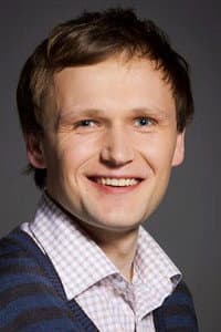 Maksim Braginets in Души мертвые