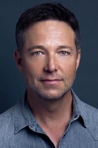 George Newbern in Adventures in Babysitting