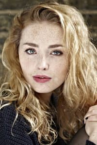 Freya Mavor in L'Empereur de Paris