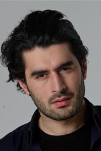Zaur Shafiyev in Pərdə