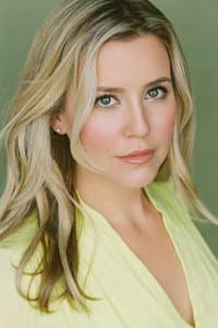 Noelle Kenney in The Cook