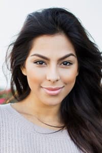 Nathalia Castellon in Movin Day