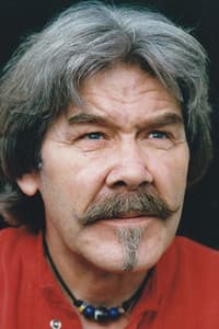 Þráinn Karlsson in Útlaginn