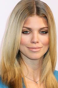 AnnaLynne McCord in Titanic 666