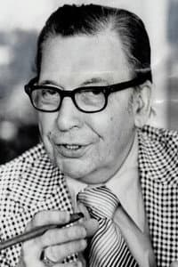 Earl Wilson in Copacabana