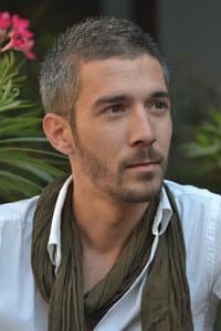 Vlad Corbeanu in E mai bine așa