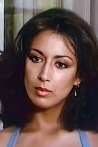 Annamaria Clementi in La puritana