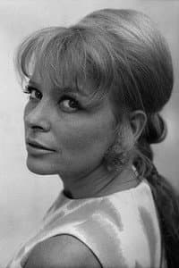 Eva Christian in Quando as Mulheres Paqueram
