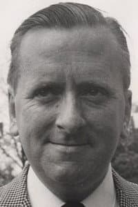 Hugh Lloyd in The Dunroamin' Rising