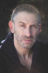 Mark Ivanir in Эсав