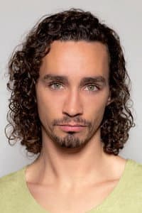 Robert Sheehan in Bad Samaritan