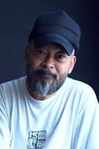 Eric Kot Man-Fai in 百分百啱Feel