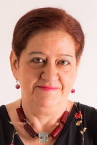 Helena Dueñas in La buena voz