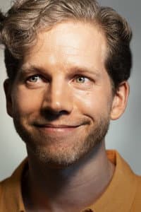 Stark Sands in 11:14