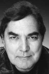 Valentin de Vargas in Kit Carson and the Mountain Men