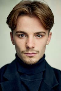 Dylan Duffield in Dad