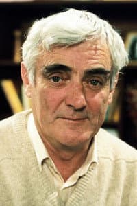 Tom Jordan in The Outcasts