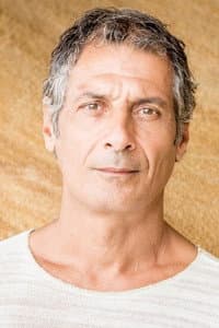 Harry Pavlidis in Max
