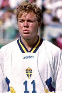 Tomas Brolin in När bollen var rund