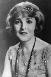 Enid Bennett in Fuss and Feathers